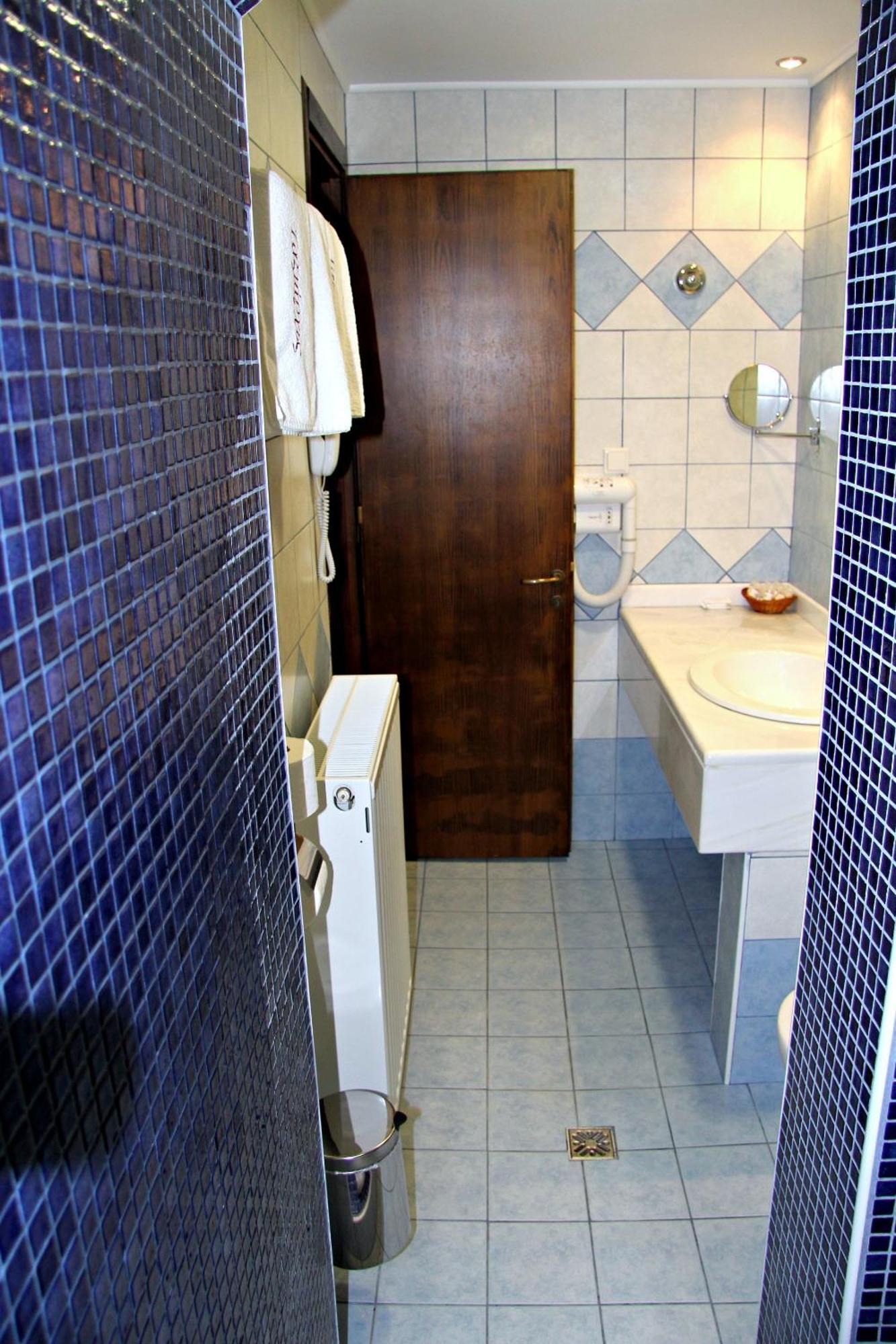 Hotel Taxiarches Аристи Экстерьер фото