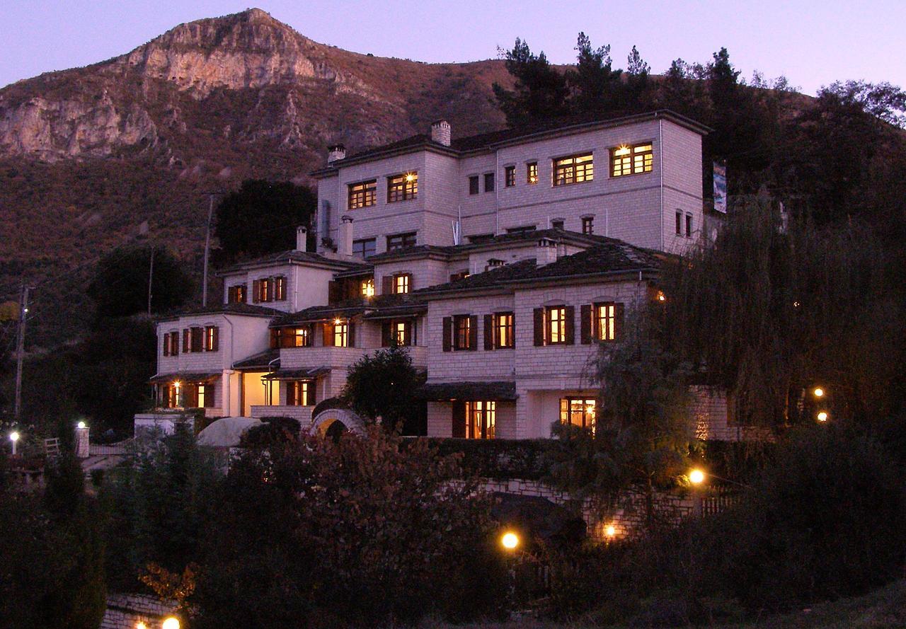 Hotel Taxiarches Аристи Экстерьер фото